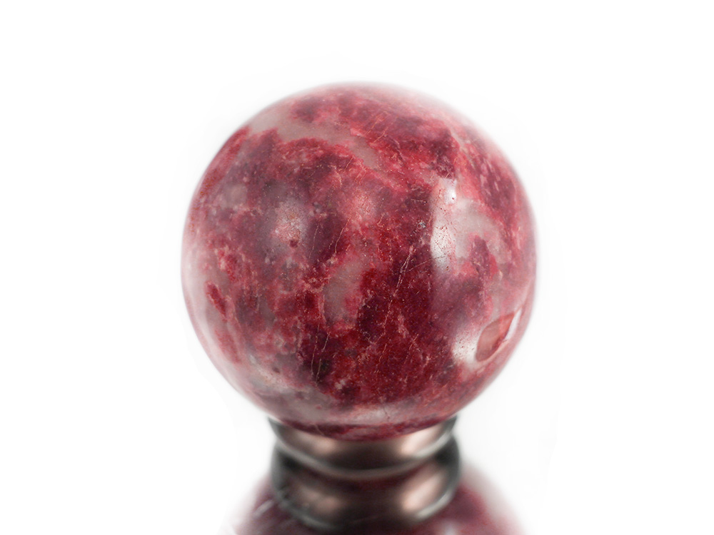 Thulite Sphere 40 mm - 1 pc